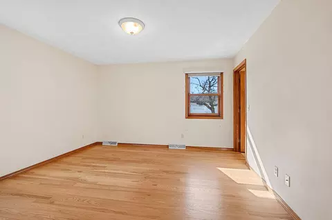 Bedroom - 3133 Selma Ct, Appleton, WI 54914 photo 5 of 7