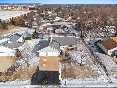 View/Area - w6082 Hearthstone Drive, Appleton, WI 54915 photo 4 of 7