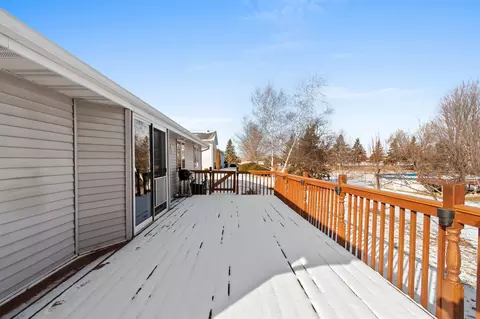Exterior - w6082 Hearthstone Drive, Appleton, WI 54915 photo 6 of 9