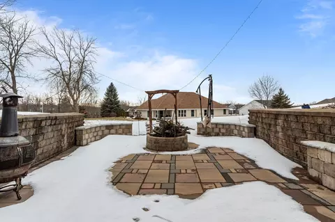 Exterior - 632 Cambridge Dr, Ripon, WI 54971 photo 4 of 11