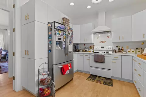 Kitchen - 632 Cambridge Dr, Ripon, WI 54971 photo 3 of 4