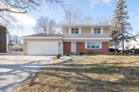 3136 Libal St, Green Bay, WI 54301
