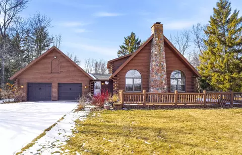 n8665 Firelane 10, Menasha, WI 54952