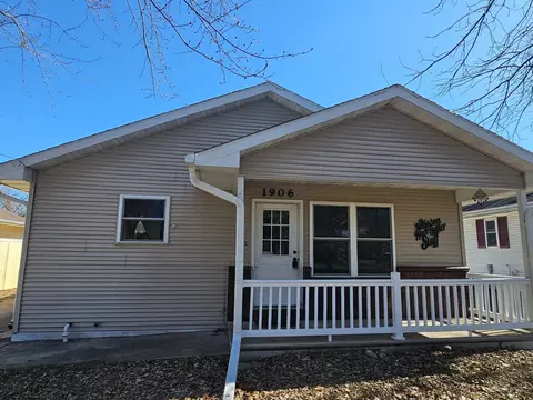 Exterior - 1906 Mitchell St, Oshkosh, WI 54901 photo 2 of 8