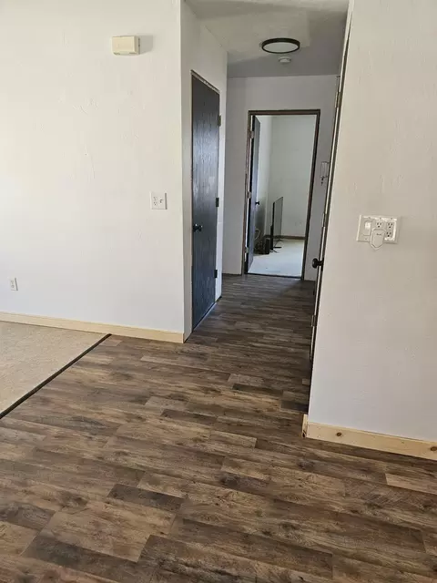 Entry Way - 1906 Mitchell St, Oshkosh, WI 54901 photo 1 of 3