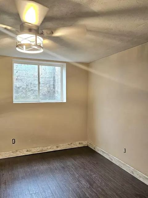 Bedroom - 1906 Mitchell St, Oshkosh, WI 54901 photo 5 of 5