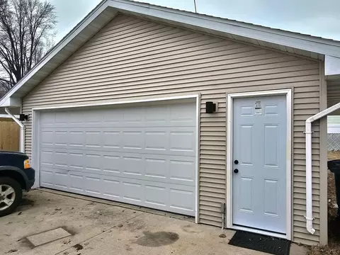 Other - 1906 Mitchell St, Oshkosh, WI 54901 photo 11 of 17