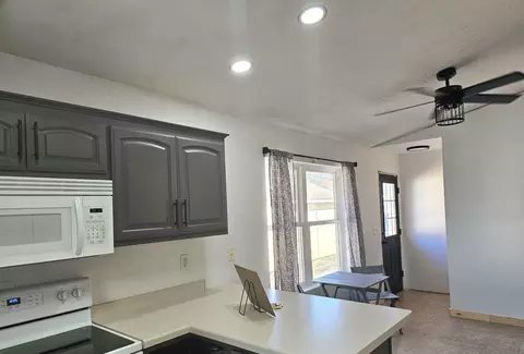 Kitchen - 1906 Mitchell St, Oshkosh, WI 54901 photo 4 of 5