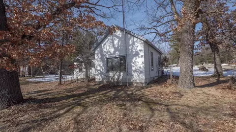 324 E North Lake St, Hancock, WI 54943