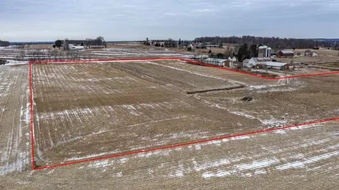 e7017 Symco Road, Bear Creek, WI 54922