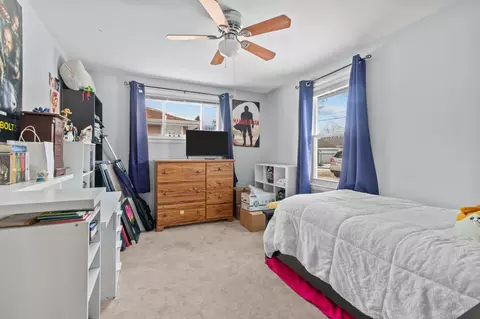 Bedroom - 920 E Marquette St, Appleton, WI 54911 photo 3 of 5