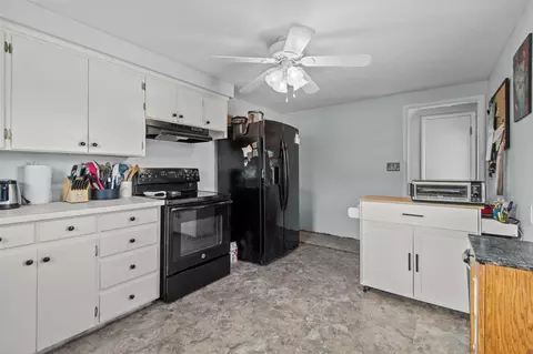 Kitchen - 920 E Marquette St, Appleton, WI 54911 photo 3 of 3
