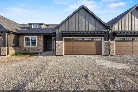 3375 Shawano Ave, Green Bay, WI 54313
