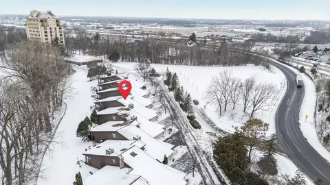 View/Area - 2661 Northern Rd #E, Appleton, WI 54914 photo 2 of 5