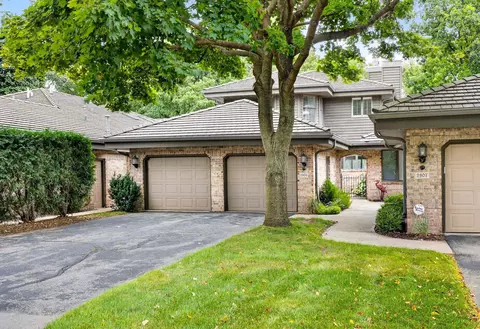 2905 Fox Run, Appleton, WI 54914
