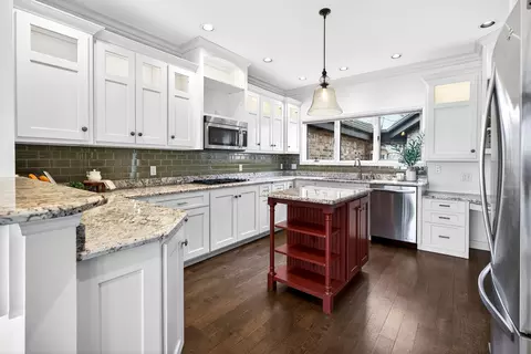 Kitchen - 2905 Fox Run, Appleton, WI 54914 photo 1 of 6