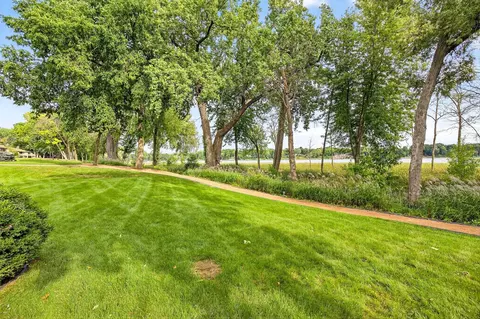 Exterior - 2905 Fox Run, Appleton, WI 54914 photo 7 of 7