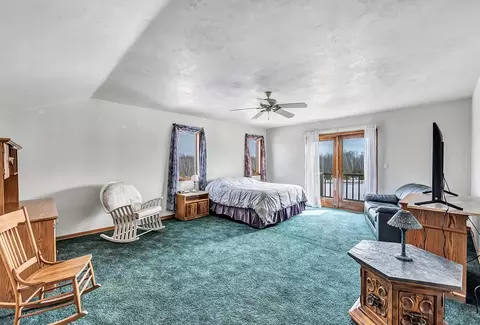 Bedroom - e6023 10th Road, Algoma, WI 54201 photo 4 of 4