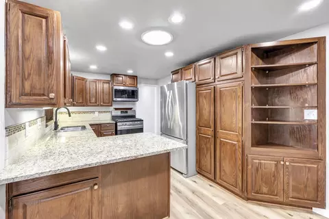 Kitchen - 2940 N Oneida St, Appleton, WI 54911 photo 2 of 3