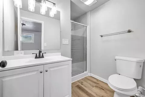 Bath - 2940 N Oneida St, Appleton, WI 54911 photo 2 of 2