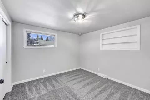 Bedroom - 2940 N Oneida St, Appleton, WI 54911 photo 6 of 6