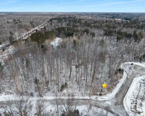 omega circle, Abrams, WI 54101 photo 2