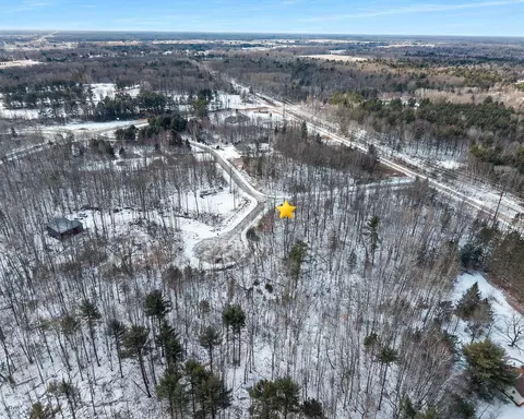 omega circle, Abrams, WI 54101 photo 6