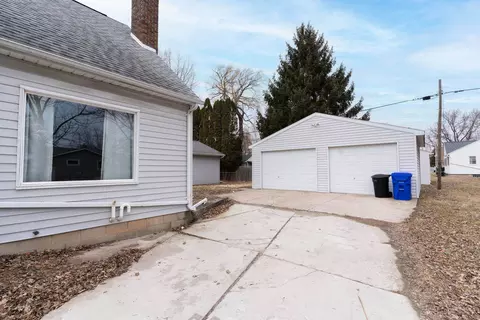 Other - 914 W Brewster St, Appleton, WI 54914 photo 2 of 9