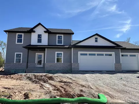 W6341 Kimberly Trail, Menasha, WI 54952