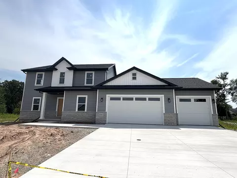 W6341 Kimberly Trail, Menasha, WI 54952