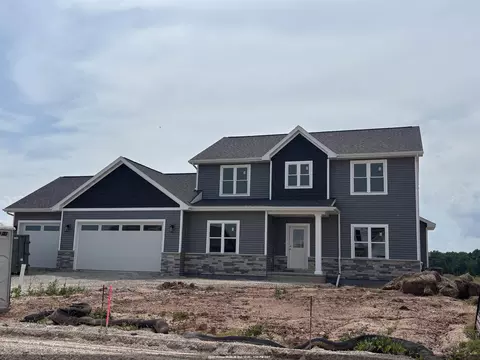 N8061 Blue Heron Circle, Sherwood, WI 54169