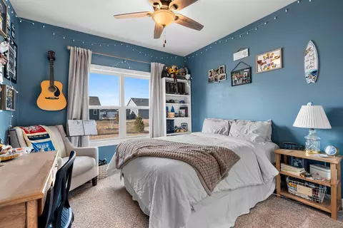 Bedroom - 2950 E Turquoise Ln, Appleton, WI 54913 photo 2 of 3