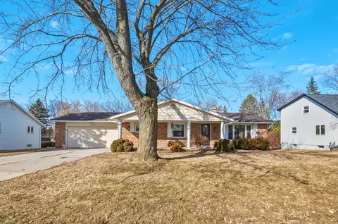 3165 Humboldt Rd, Green Bay, WI 54311