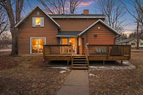 e8557 Weyauwega Road, New London, WI 54961