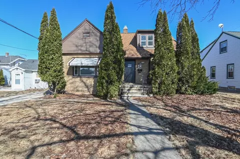 1908 Columbus St, Manitowoc, WI 54220