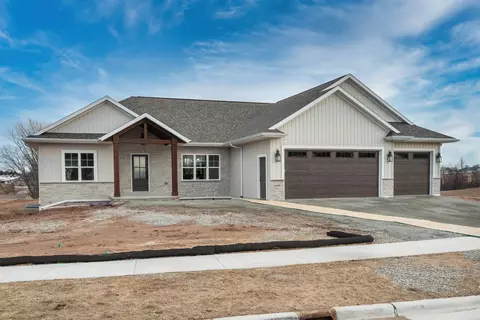 4409 Nature Rdg, Howard, WI 54313