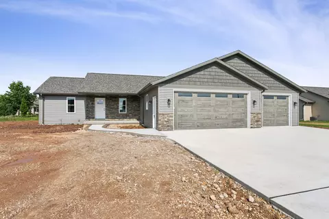 516 Rustic Ridge Dr, Brillion, WI 54110