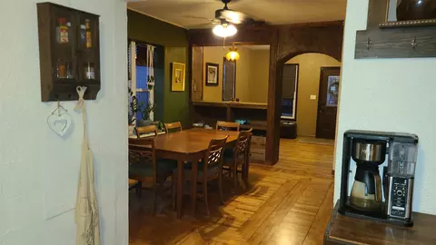 Dining - 739 W 8th St, Appleton, WI 54914 photo 1 of 2