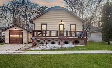 987 Kellogg St, Green Bay, WI 54303