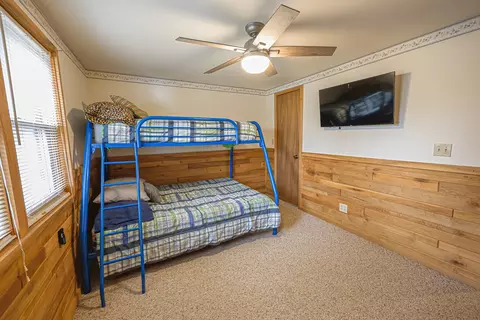Bedroom - 9849 White Lake Rd, Suring, WI 54174 photo 3 of 5