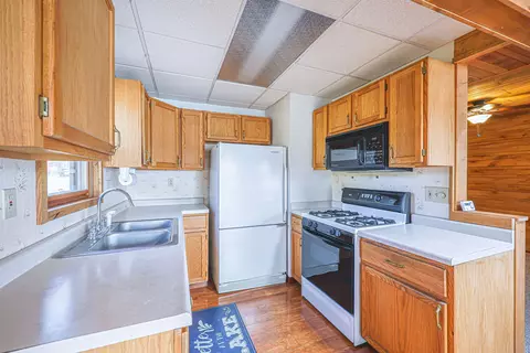 Kitchen - 9849 White Lake Rd, Suring, WI 54174 photo 2 of 2