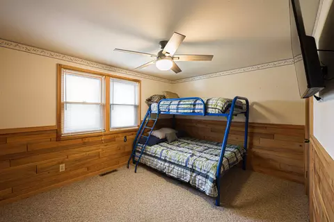 Bedroom - 9849 White Lake Rd, Suring, WI 54174 photo 5 of 5
