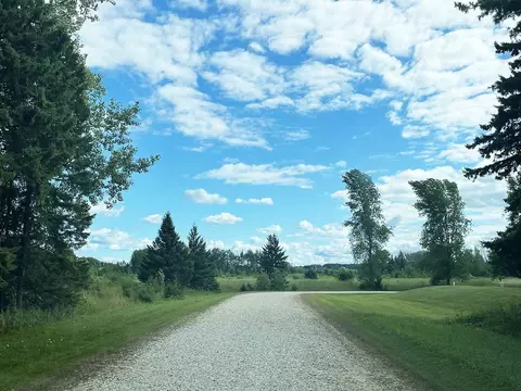 summerset circle, Sturgeon Bay, WI 54235