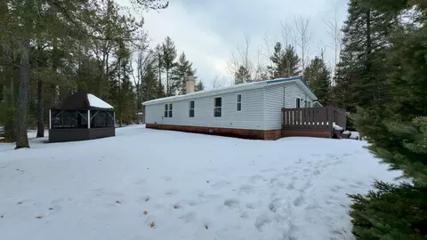 n11956 Jungle Jim Lane, Silver Cliff, WI 54104