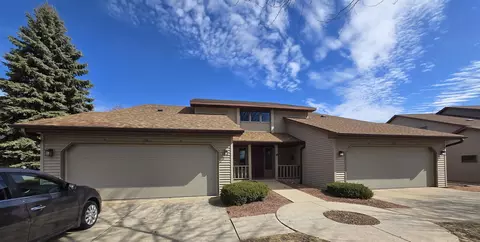 2381 Cedar Ridge Ct #D, Green Bay, WI 54313