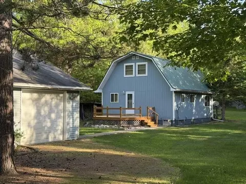 w10410 Park Lane, Athelstane, WI 54104