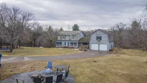 8716 Fountain Grove Rd, Amherst, WI 54406