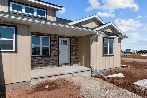 Exterior - W5658 Tonys Way, Appleton, WI 54915 photo 2 of 5