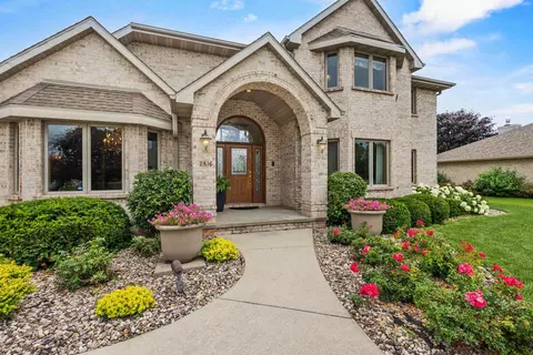 2516 Van Rite Ct, Green Bay, WI 54301