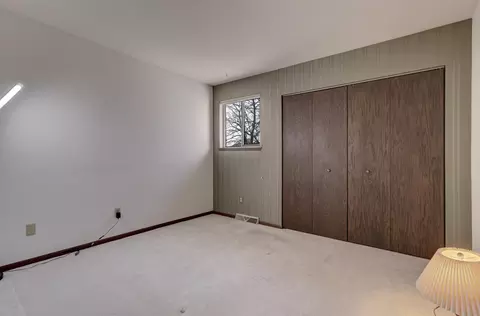 Bedroom - 2916 N Kin St, Appleton, WI 54911 photo 3 of 4
